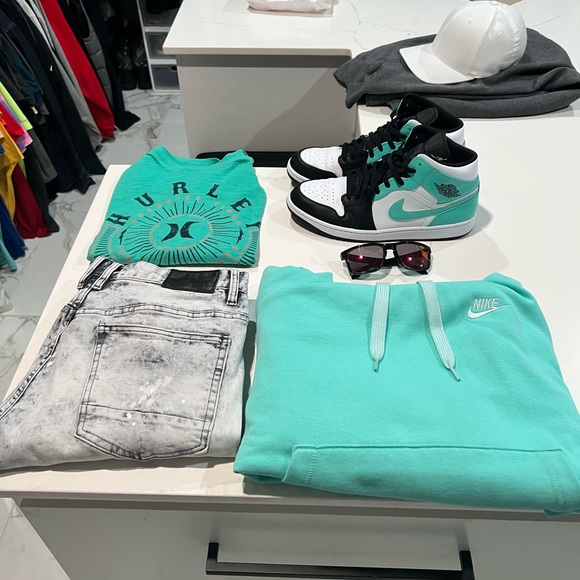 Meet your Posher, Donnie - Picture 12 of 15